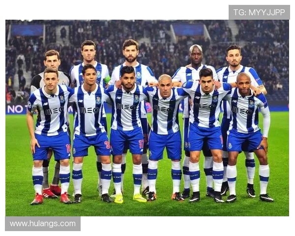 波尔图队在关键战役中表现稳健，成功锁定胜利展现出强大实力