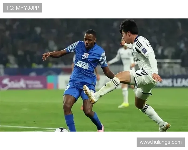 上海申花中场结构偏防守,比赛节奏掌控力受限,攻防转换效率面临考验 上海申花中场结构偏防守,比赛节奏掌控力受限,攻防转换效率面临考验