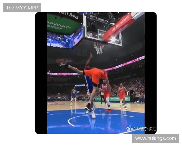 威金斯无球切入效率提升，防守端改变勇士轮转